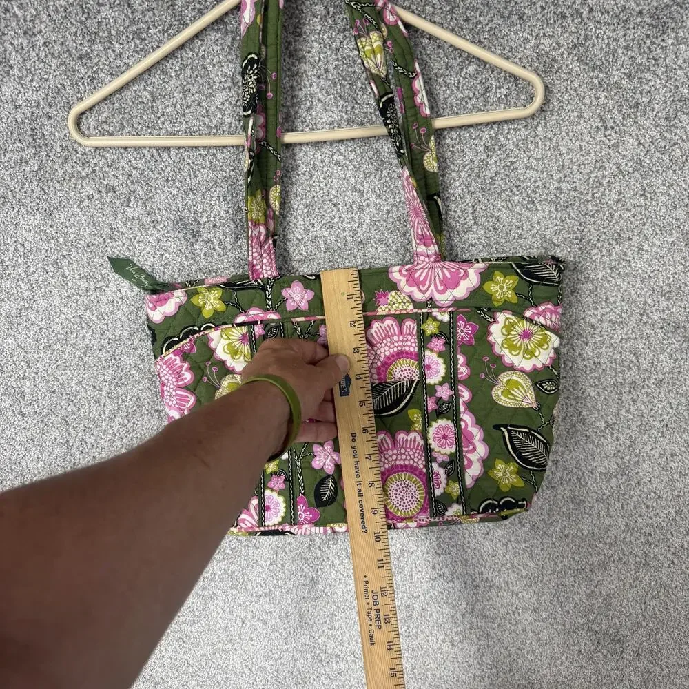 Vera Bradley Tote Bag Womens Medium 10x15x3 Green Floral Quilted Cotton Boho